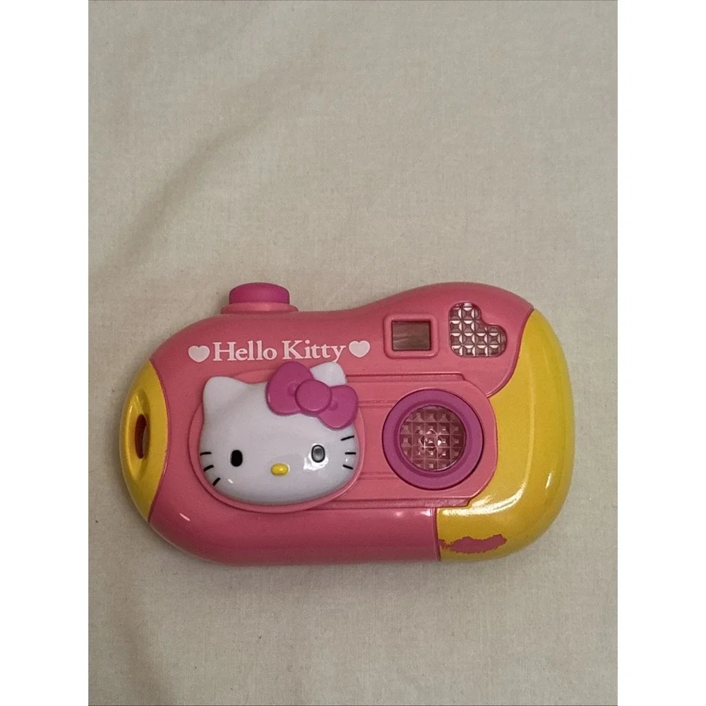 2008 Hello Kitty Sanrio Pink Toy Camera Daniel & Co Interactive Electronic Toy